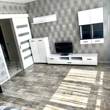 Зарічна вул., 1-Б
