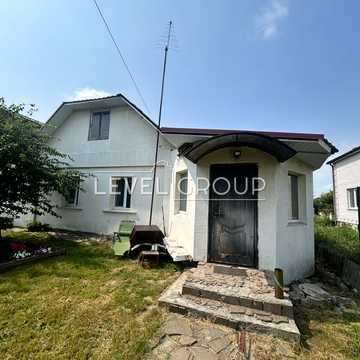 Центральна вул., 110