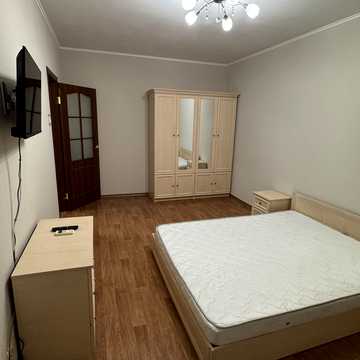 Григорія Ващенка вул., 7