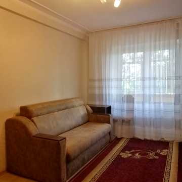 Дмитра Павличка просп. (Маршала Рокосовського), 3-В