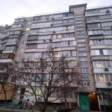 Оболонський просп., 43