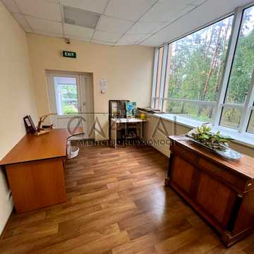 Соборна вул., 10