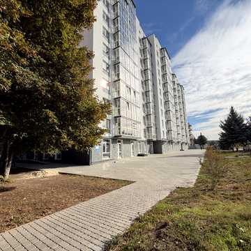 Героїв України вул. (Героїв Сталінграду), (Будинок)