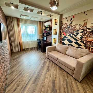 Дарницька вул., 19