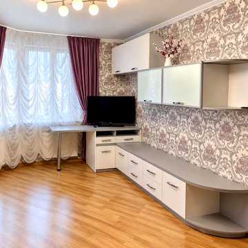 Боголюбова вул., 14