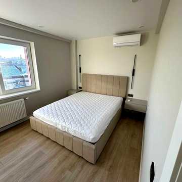 Кирилівська вул. (Фрунзе), 111