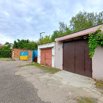 Рятувальників вул. (Олега Кошового), 20