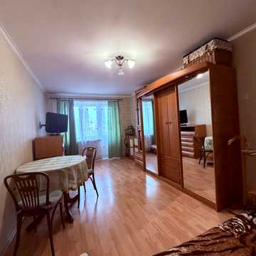 Євгена Танцюри вул. (Генерала Петрова), 42