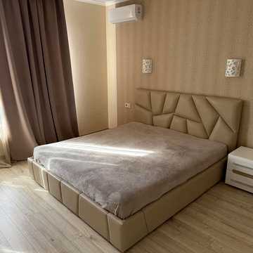 Зарічна вул., 1-В