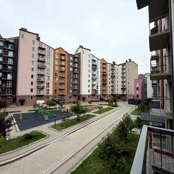 Героїв Крут вул., (12)