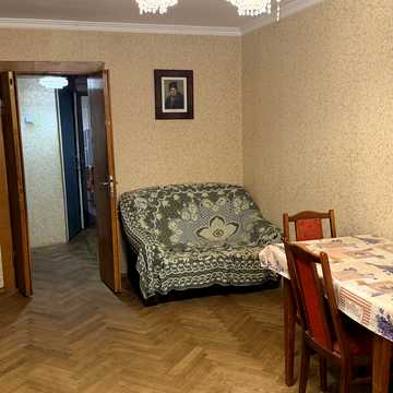 Сергія Корольова вул., 5