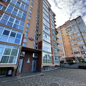 Рівненська вул., 12-Б