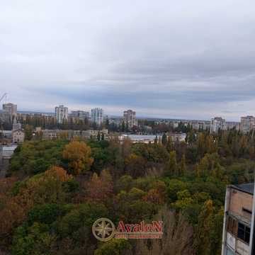 Кримська вул., 82