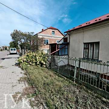 Загребельна вул.