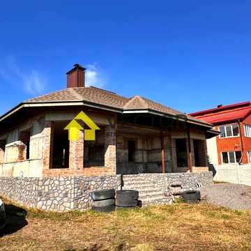 вул. Лесі Українки, 1