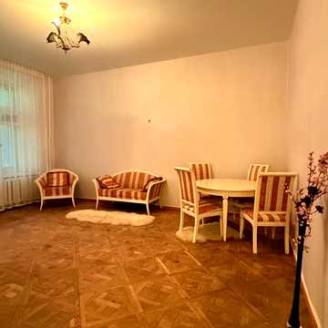 Артилерійська вул., 2/1
