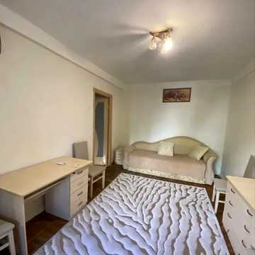 Оріхуватська вул. (Бурмистенка), 8к2