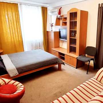 Лесі Українки бульв., 28