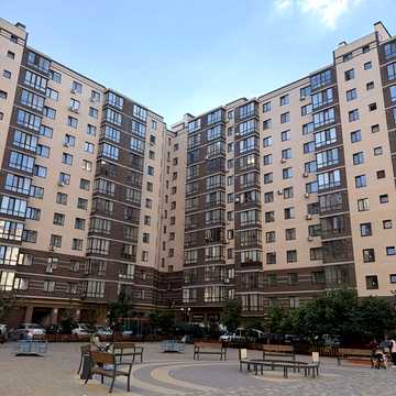 Олега Антонова вул. (Карла Маркса), 13в