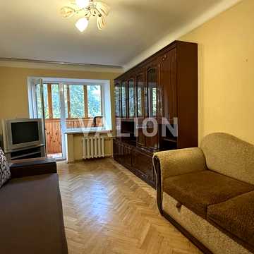 Верховної Ради бульв., 25