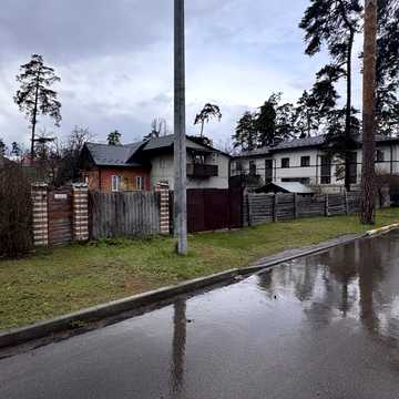 Центральна площа, Буча, Бучанський, Київська область 210000.0 USD