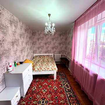 Вартових Неба вул. (Тобольська), 48