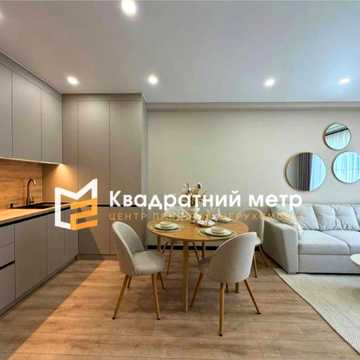 Паркова вул., 1