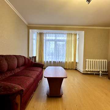 Валерія Лобановського просп. (Червонозоряний), 5-А