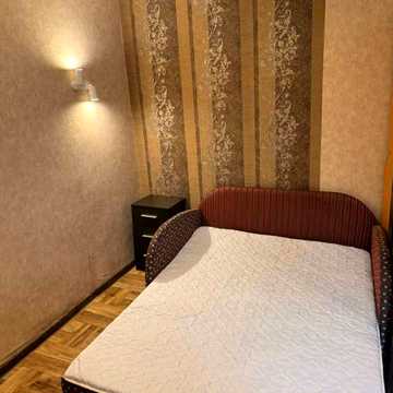 Футуристів пров., 5