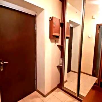 Академіка Доброхотова вул., 7
