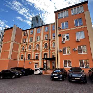 Глибочицька вул., 17