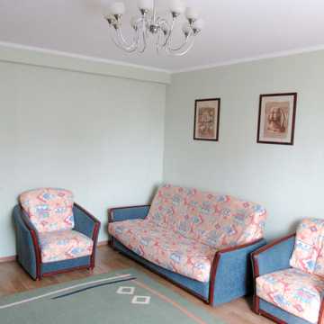 Олександра Мишуги вул., 8