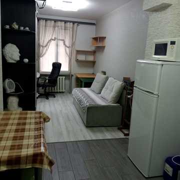 Михайлика вул. (Височиненка), 4