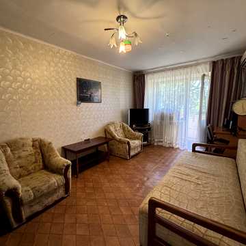 Артура Савельєва вул. (Черняховського), 3
