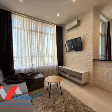 Джона Маккейна вул. (Івана Кудрі), 7