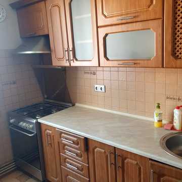 Володимира Івасюка вул., 42
