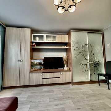 Авіаційна вул., 51