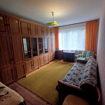 Івана Дзюби вул. (Сім'ї Сосніних), 12