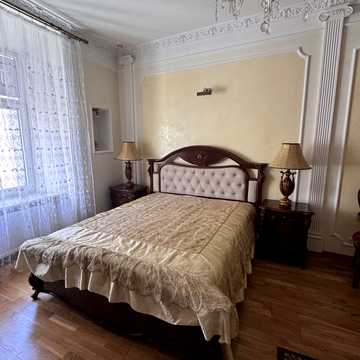 Краківська вул., 9