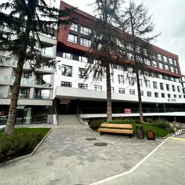 Зелена вул., 111-Б
