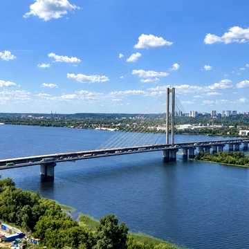 Зарічна вул., (Будинок 8)