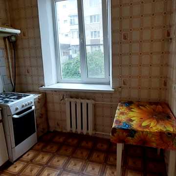 Івана Франка вул., 6
