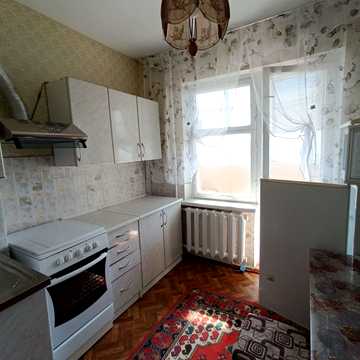 Владислава Бувалкіна вул. (Бочарова Генерала), 65