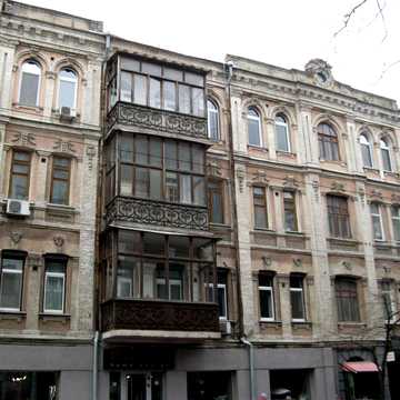 Десятинна вул., 5