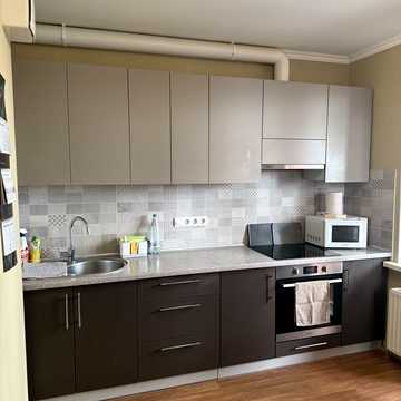 Юлії Здановської вул. (Ломоносова), 85