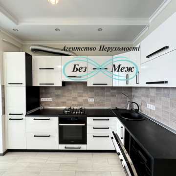 Житня вул., 17