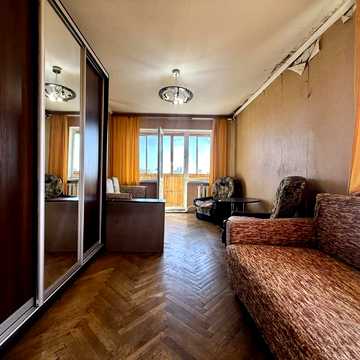 Васильківська вул., 21/18
