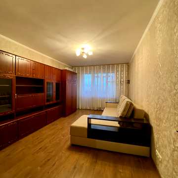 Китобоїв вул., 4
