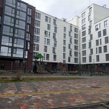 Козельницька вул., 8