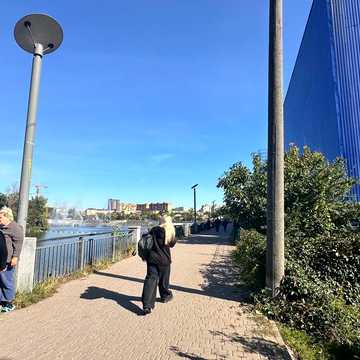 Євгена Коновальця вул., 16